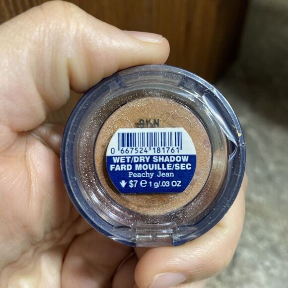 VICTORIA'S SECRET Beauty Rush Wet Dry Eye Shadow PEACHY JEAN .03oz Sealed Rare - Picture 3 of 4